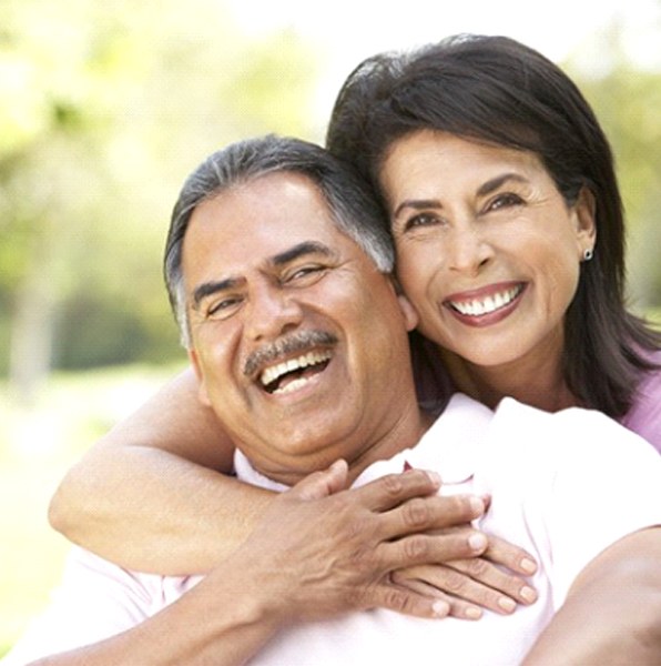 implant dentures 3 1 - Distinctive Dentistry